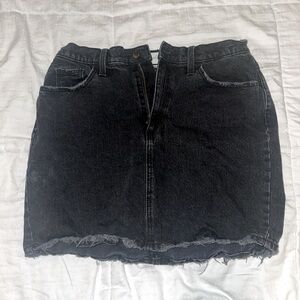 Universal Threads Black Denim Skirt